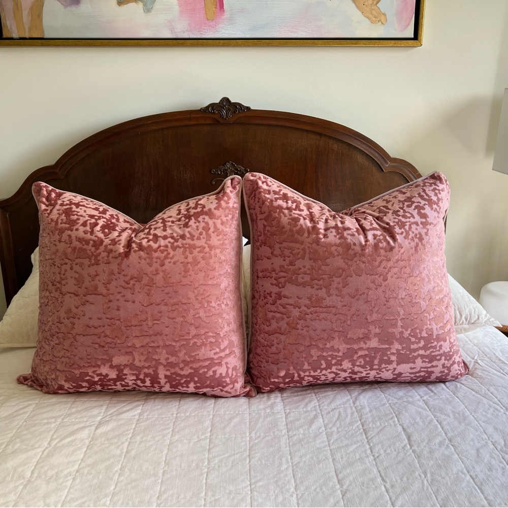 Set of two plush pink velvet pillow covers 22 x 22 inches  inserts not included